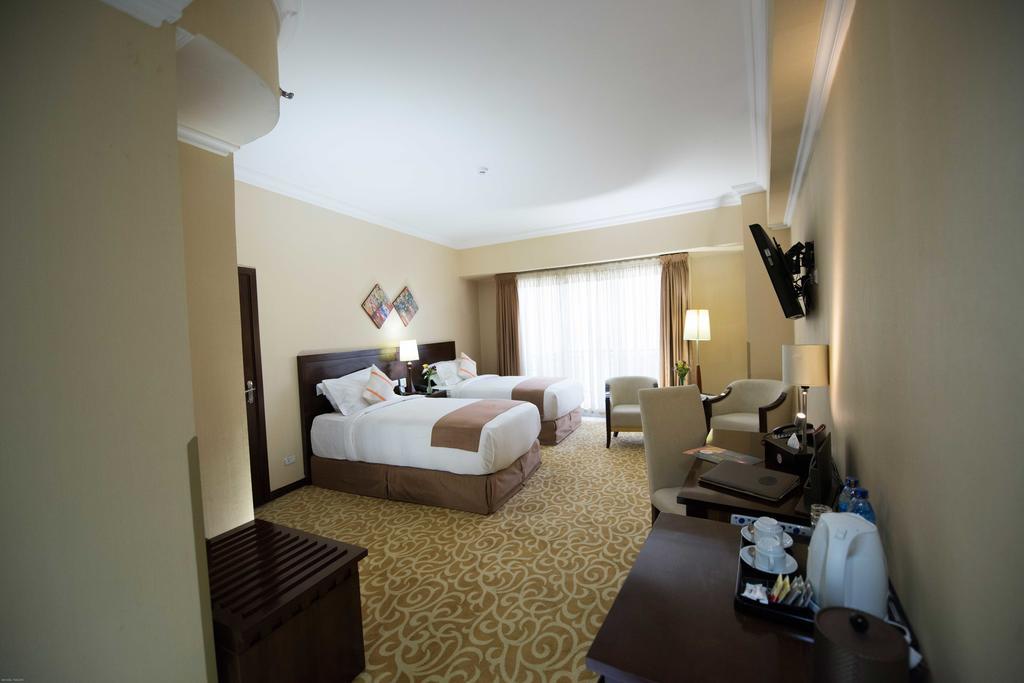 Capital Hotel And Spa Addis Ababa Exterior photo