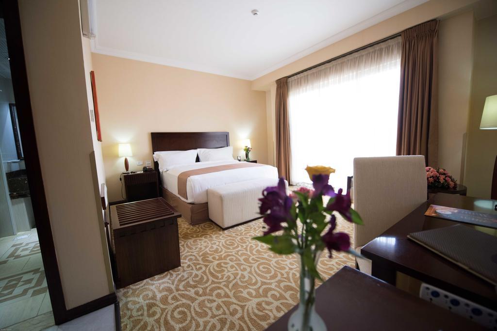 Capital Hotel And Spa Addis Ababa Exterior photo